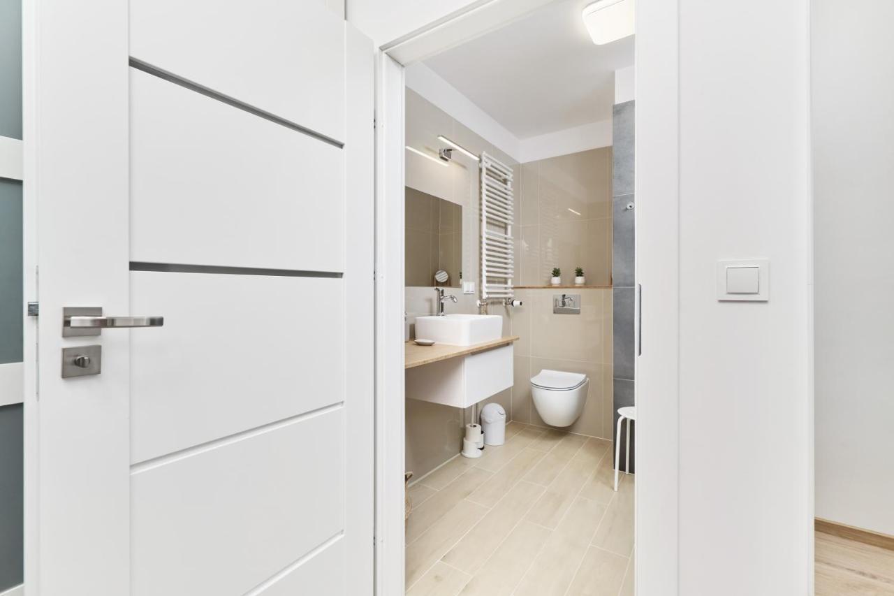 Studio Ksiecia Witolda 32 By Noclegi Renters Wroclaw Luaran gambar