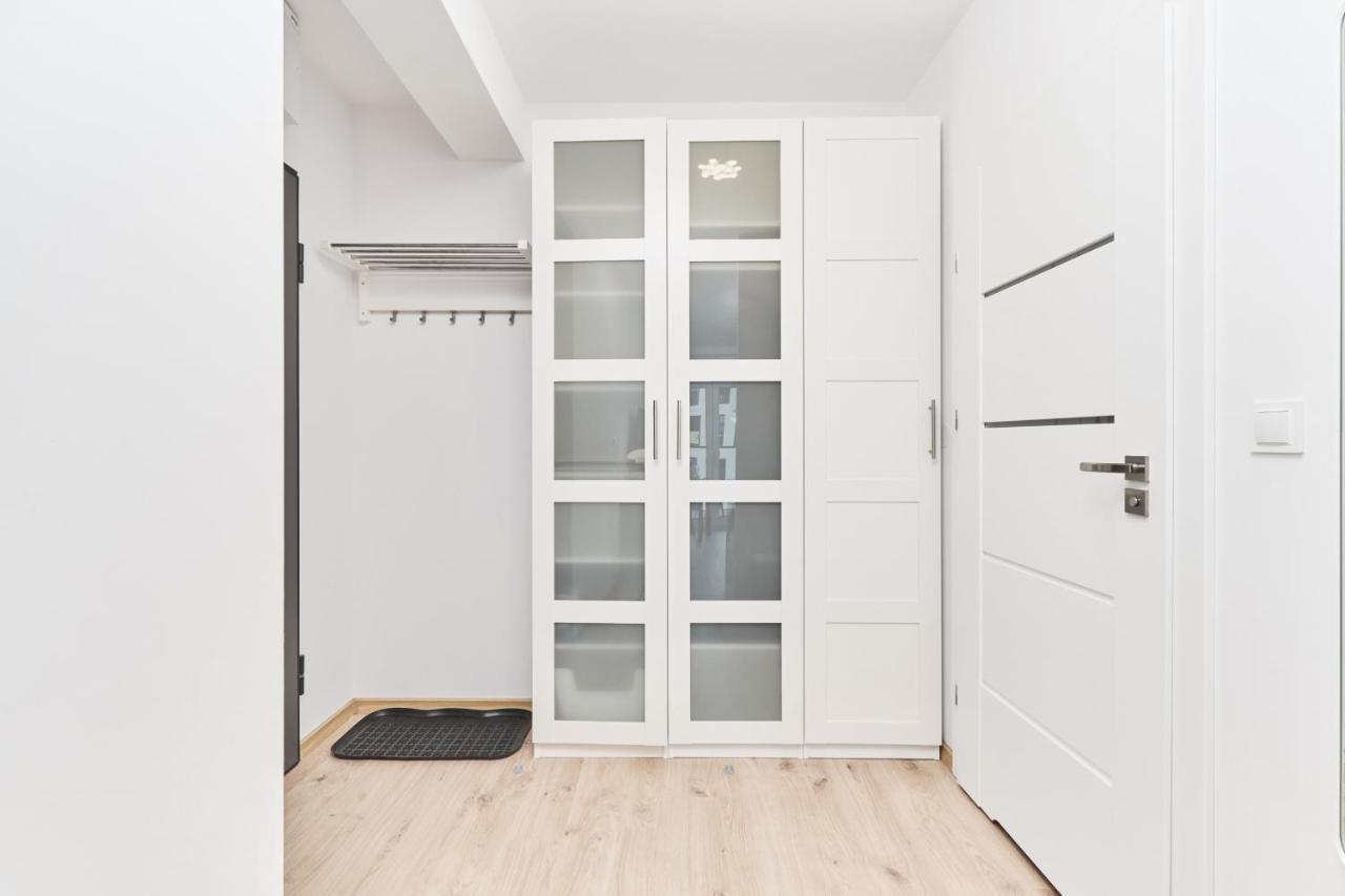 Studio Ksiecia Witolda 32 By Noclegi Renters Wroclaw Luaran gambar